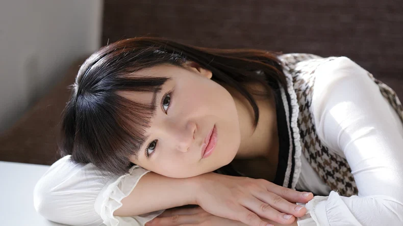 MARIRU 高崎まりるのワレメ｜パイパン無修正動画&画像のガールズデルタ